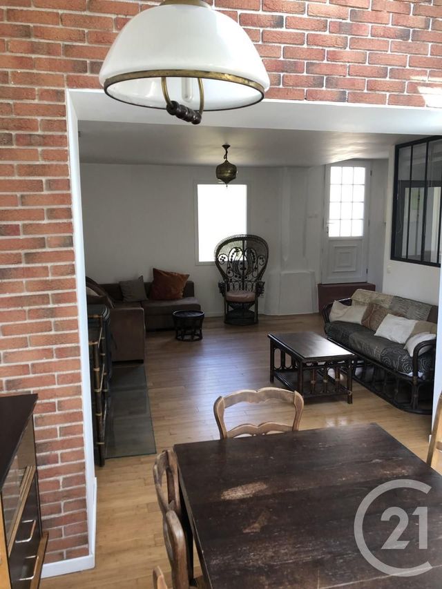 Maison &agrave; louer - 4 pi&egrave;ces - 63,61 m2 - Rieux - 60 - PICARDIE
