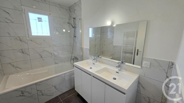 Maison &agrave; vendre - 5 pi&egrave;ces - 100,86 m2 - St Martin Longueau - 60 - PICARDIE