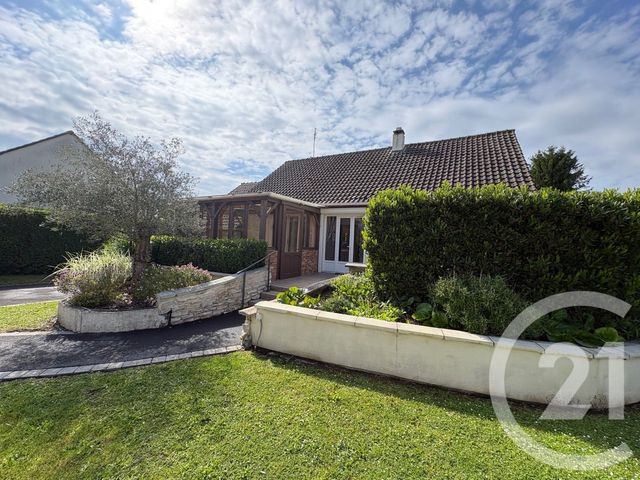 Maison &agrave; louer - 6 pi&egrave;ces - 73,98 m2 - St Martin Longueau - 60 - PICARDIE