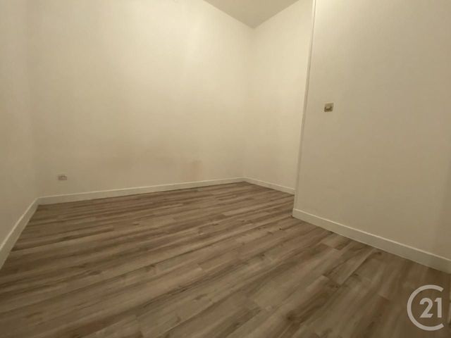 Appartement F1 &agrave; louer - 1 pi&egrave;ce - 27,37 m2 - Pont Ste Maxence - 60 - PICARDIE