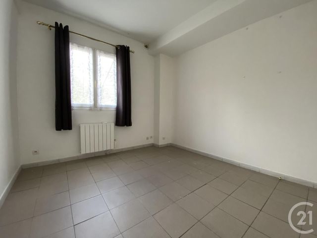 Appartement F2 &agrave; louer - 2 pi&egrave;ces - 31,26 m2 - Pont Ste Maxence - 60 - PICARDIE