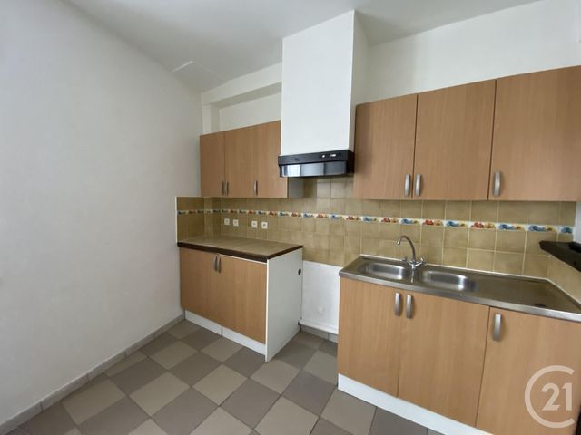Appartement F2 &agrave; louer - 2 pi&egrave;ces - 31,26 m2 - Pont Ste Maxence - 60 - PICARDIE
