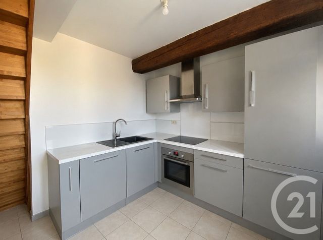 Appartement &agrave; louer - 3 pi&egrave;ces - 47,02 m2 - Pont Ste Maxence - 60 - PICARDIE