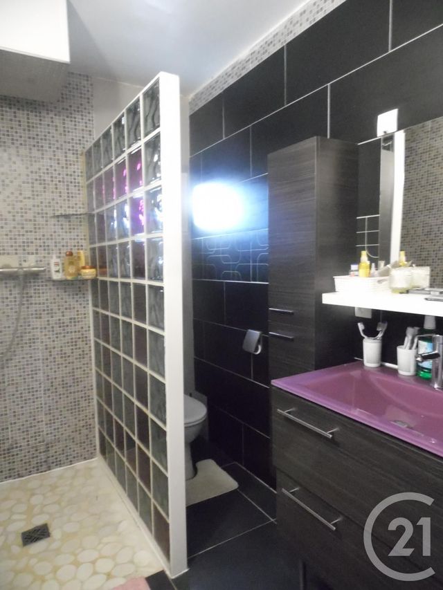Appartement F2 &agrave; louer - 2 pi&egrave;ces - 43,25 m2 - Pont Ste Maxence - 60 - PICARDIE