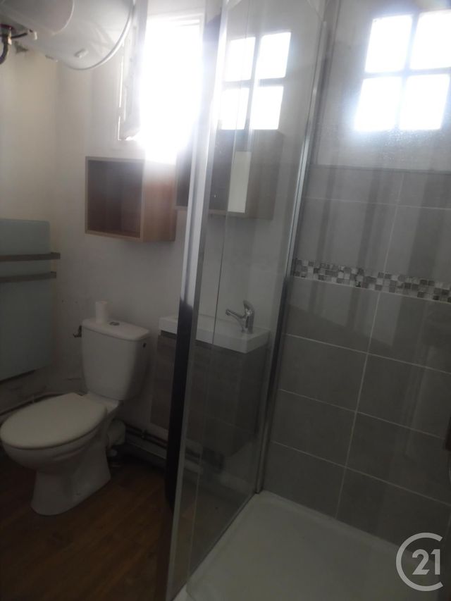 Appartement Studio &agrave; louer - 1 pi&egrave;ce - 16,86 m2 - Lamorlaye - 60 - PICARDIE
