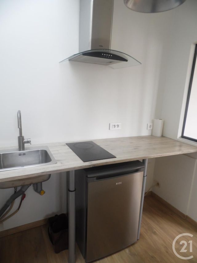 Appartement Studio &agrave; louer - 1 pi&egrave;ce - 16,86 m2 - Lamorlaye - 60 - PICARDIE