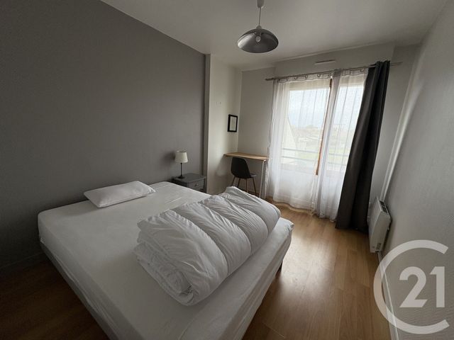 Appartement F3 &agrave; louer - 3 pi&egrave;ces - 67,01 m2 - Compiegne - 60 - PICARDIE