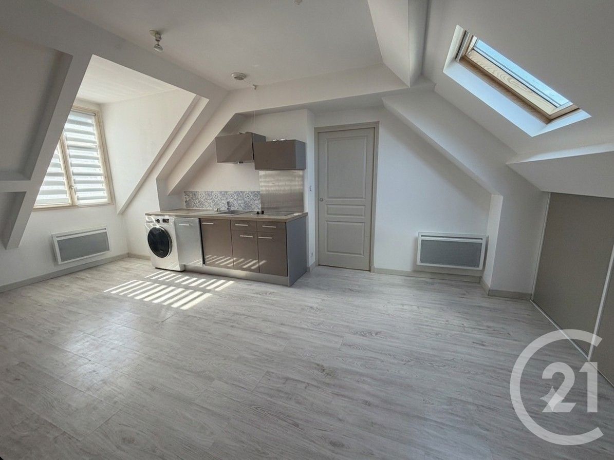 Appartement à Verneuil-en-Halatte