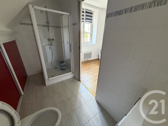 Appartement F2 &agrave; louer - 2 pi&egrave;ces - 28,70 m2 - Verneuil En Halatte - 60 - PICARDIE