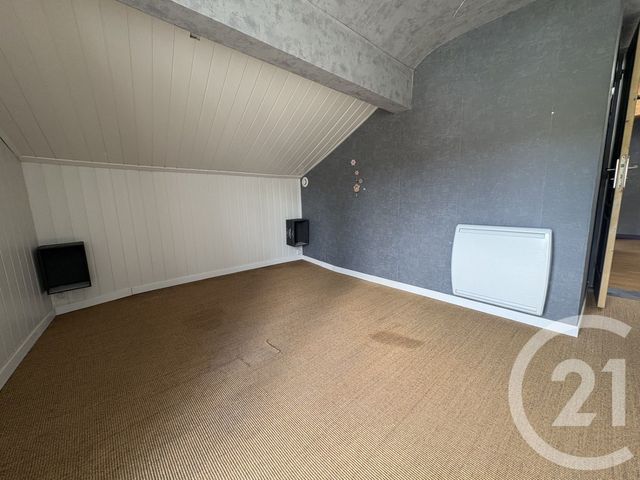 Maison &agrave; louer - 3 pi&egrave;ces - 60,80 m2 - Pont Ste Maxence - 60 - PICARDIE