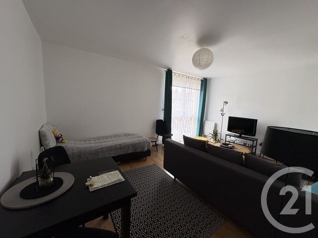 Appartement F1 &agrave; louer - 1 pi&egrave;ce - 30,47 m2 - Pont Ste Maxence - 60 - PICARDIE