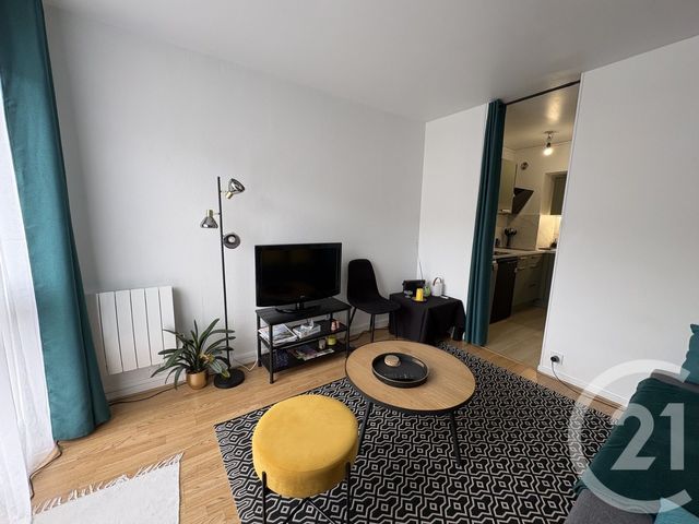 Appartement F1 &agrave; louer - 1 pi&egrave;ce - 30,47 m2 - Pont Ste Maxence - 60 - PICARDIE