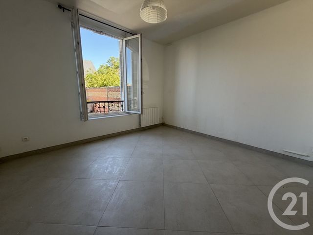 Appartement Studio &agrave; louer - 1 pi&egrave;ce - 25,17 m2 - Pont Ste Maxence - 60 - PICARDIE