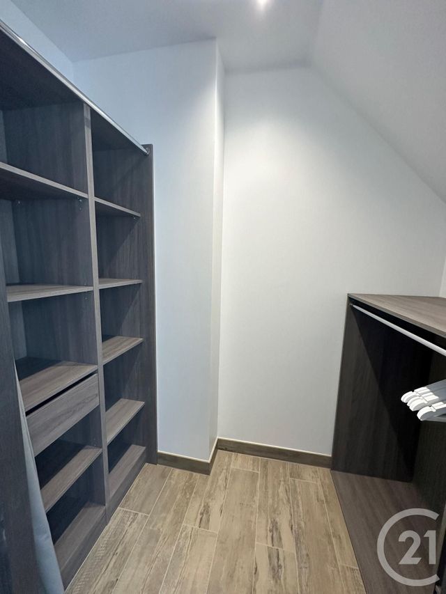 Maison &agrave; louer - 6 pi&egrave;ces - 124,47 m2 - Monceaux - 60 - PICARDIE