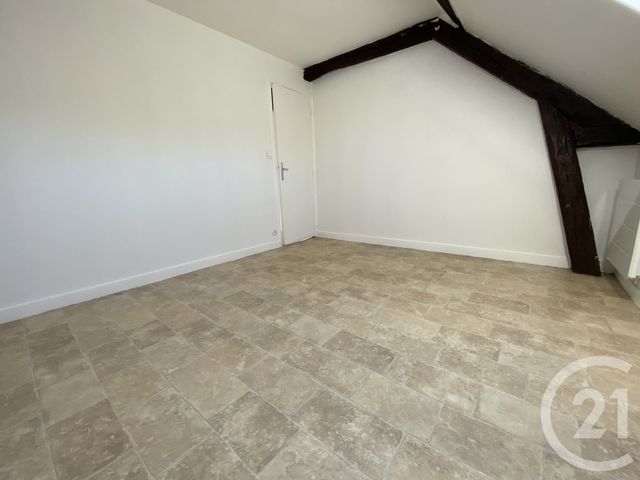Appartement F2 &agrave; louer - 2 pi&egrave;ces - 25,59 m2 - Pont Ste Maxence - 60 - PICARDIE