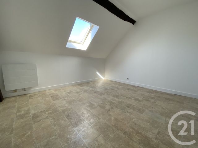 Appartement F2 &agrave; louer - 2 pi&egrave;ces - 25,59 m2 - Pont Ste Maxence - 60 - PICARDIE