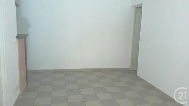 Appartement F3 &agrave; louer - 3 pi&egrave;ces - 45 m2 - Pont Ste Maxence - 60 - PICARDIE