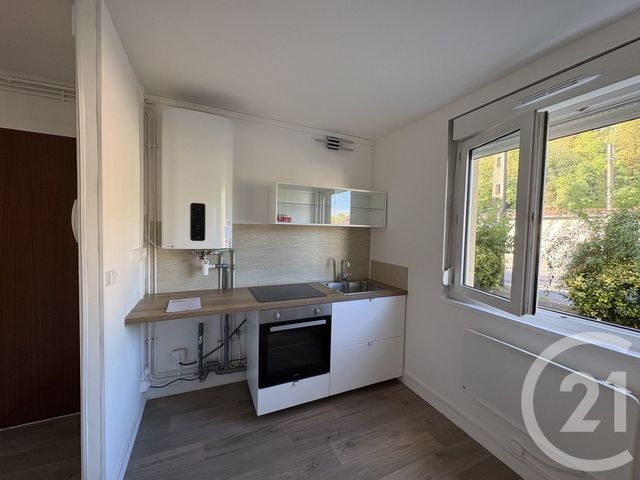 Appartement F2 &agrave; louer - 2 pi&egrave;ces - 43,70 m2 - Pont Ste Maxence - 60 - PICARDIE