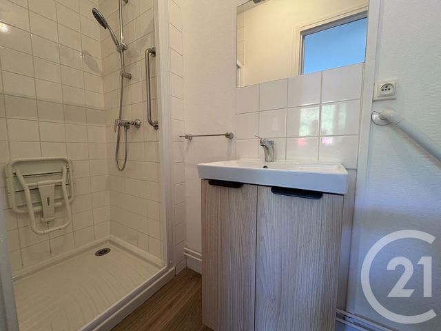 Appartement F2 &agrave; louer - 2 pi&egrave;ces - 43,70 m2 - Pont Ste Maxence - 60 - PICARDIE
