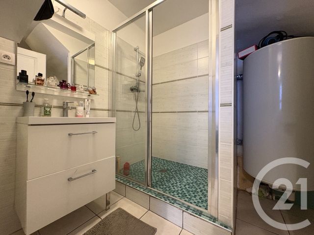 Appartement &agrave; vendre - 3 pi&egrave;ces - 73,91 m2 - Nogent Sur Oise - 60 - PICARDIE