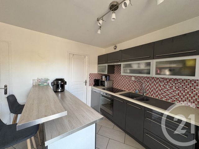 Appartement &agrave; vendre - 3 pi&egrave;ces - 73,91 m2 - Nogent Sur Oise - 60 - PICARDIE