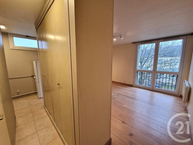 Appartement F1 &agrave; louer - 1 pi&egrave;ce - 31,32 m2 - Pont Ste Maxence - 60 - PICARDIE