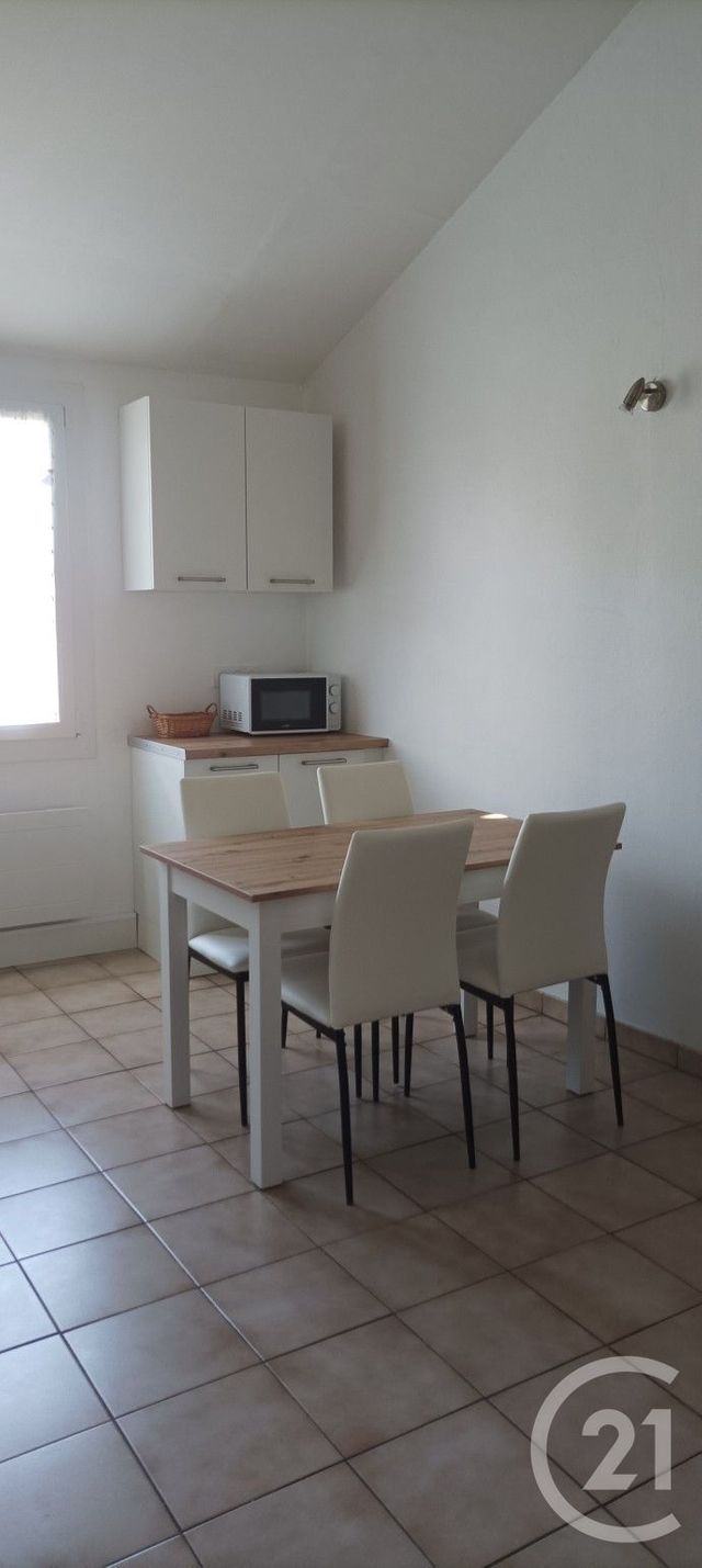 Appartement F2 bis &agrave; louer - 3 pi&egrave;ces - 45,56 m2 - Pont Ste Maxence - 60 - PICARDIE
