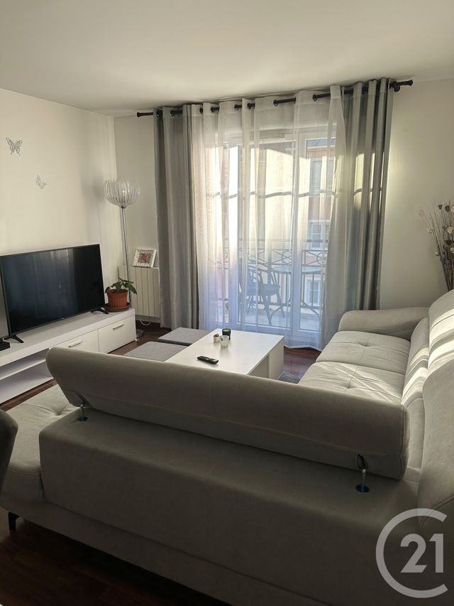 Appartement F2 &agrave; louer - 2 pi&egrave;ces - 44,06 m2 - Les Pavillons Sous Bois - 93 - ILE-DE-FRANCE