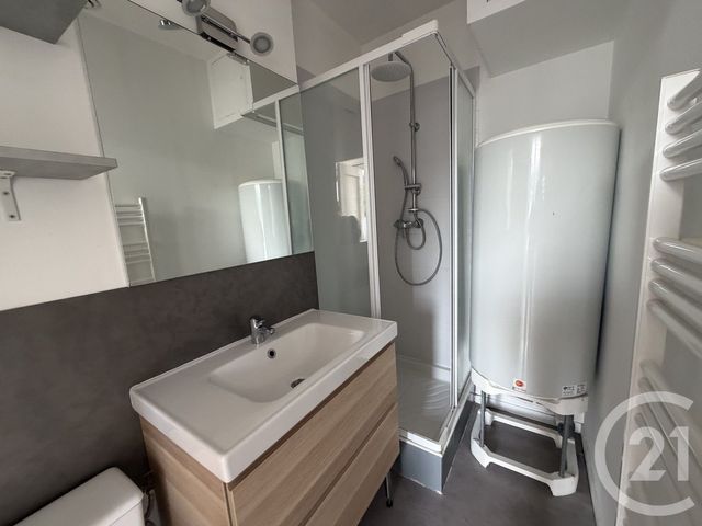 Appartement F3 &agrave; louer - 3 pi&egrave;ces - 44,21 m2 - Mouy - 60 - PICARDIE