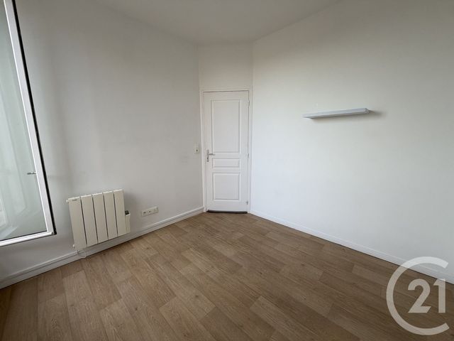 Appartement F3 &agrave; louer - 3 pi&egrave;ces - 44,21 m2 - Mouy - 60 - PICARDIE