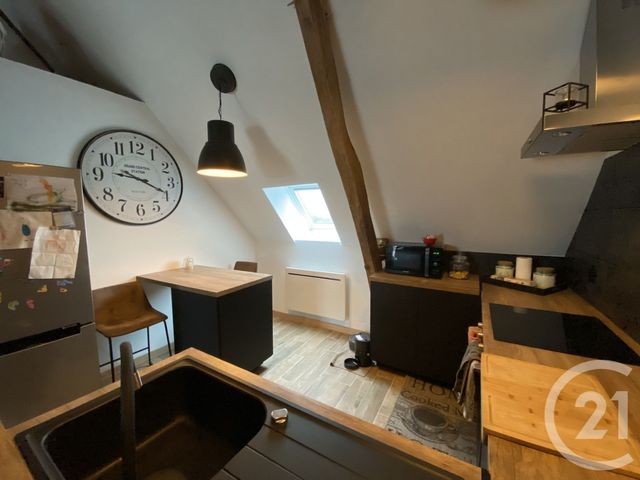 Maison &agrave; louer - 4 pi&egrave;ces - 51,64 m2 - St Martin Longueau - 60 - PICARDIE