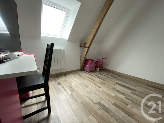 Maison &agrave; louer - 4 pi&egrave;ces - 51,64 m2 - St Martin Longueau - 60 - PICARDIE