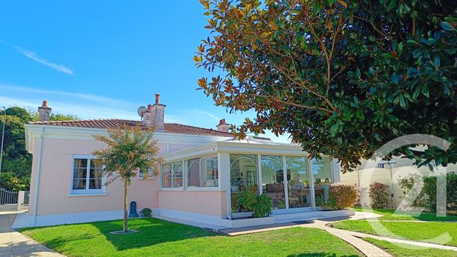 Maison &agrave; vendre - 4 pi&egrave;ces - 120,22 m2 - Talais - 33 - AQUITAINE