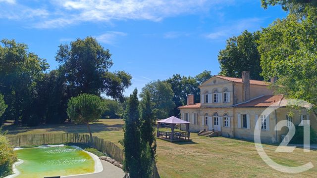 Maison à vendre - 7 pièces - 253,70 m2 - St Vivien De Medoc - 33 - AQUITAINE