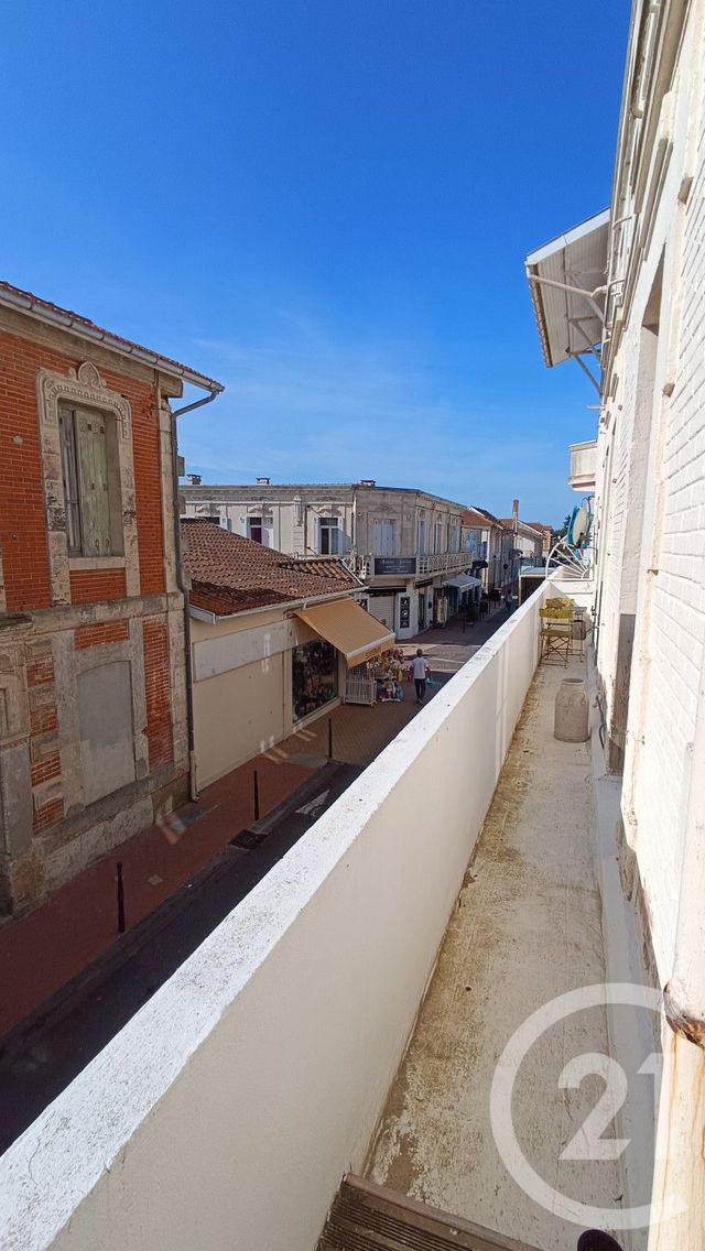 Appartement F3 à vendre - 3 pièces - 75 m2 - Soulac Sur Mer - 33 - AQUITAINE