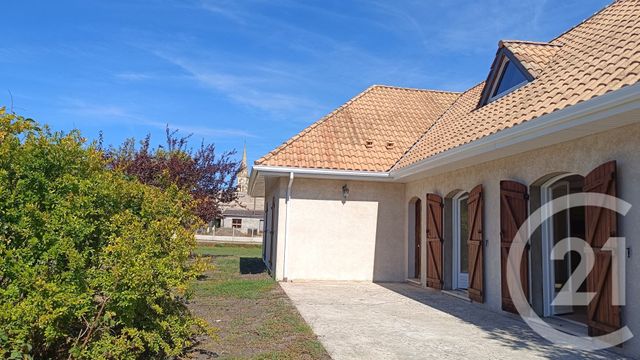 Maison à vendre - 5 pièces - 201,39 m2 - Talais - 33 - AQUITAINE