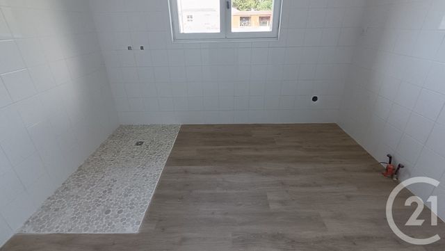 Maison à vendre - 5 pièces - 201,39 m2 - Talais - 33 - AQUITAINE