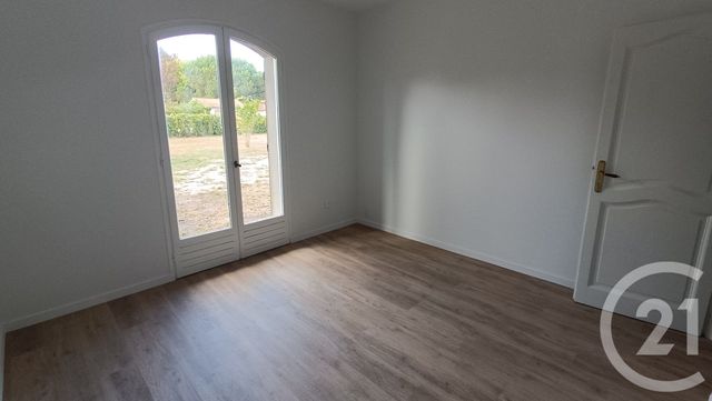 Maison à vendre - 5 pièces - 201,39 m2 - Talais - 33 - AQUITAINE