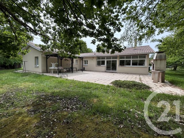 Maison &agrave; vendre - 5 pi&egrave;ces - 140,58 m2 - St Vivien De Medoc - 33 - AQUITAINE
