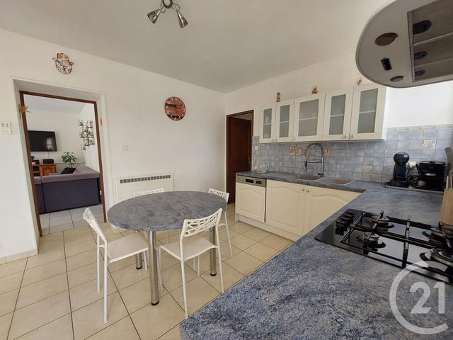 Maison à vendre - 8 pièces - 193 m2 - Lesparre Medoc - 33 - AQUITAINE