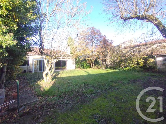 Maison à vendre - 4 pièces - 212,78 m2 - Lesparre Medoc - 33 - AQUITAINE