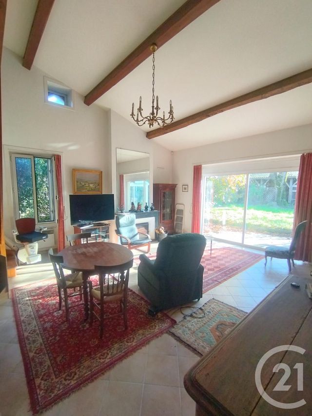 Maison à vendre - 4 pièces - 212,78 m2 - Lesparre Medoc - 33 - AQUITAINE