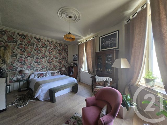 Appartement T3 à vendre - 3 pièces - 94 m2 - Lesparre Medoc - 33 - AQUITAINE