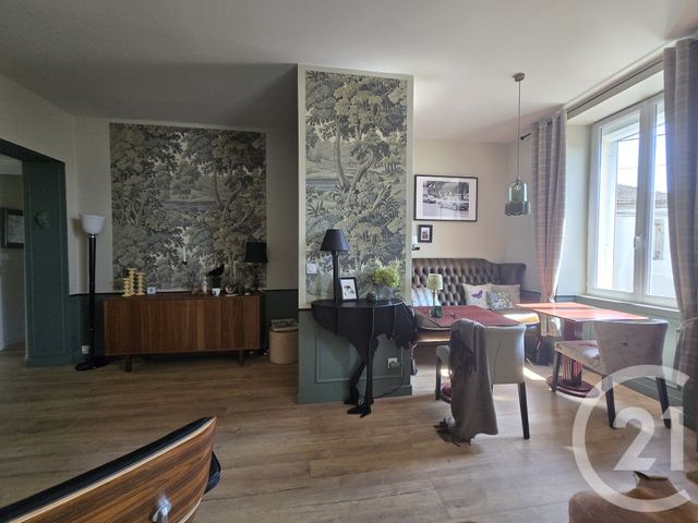 Appartement T3 à vendre - 3 pièces - 94 m2 - Lesparre Medoc - 33 - AQUITAINE