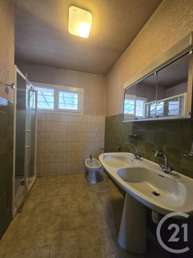 Maison à vendre - 4 pièces - 81,32 m2 - Lesparre Medoc - 33 - AQUITAINE