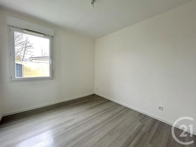 Maison &agrave; louer - 4 pi&egrave;ces - 96,68 m2 - St Laurent Medoc - 33 - AQUITAINE