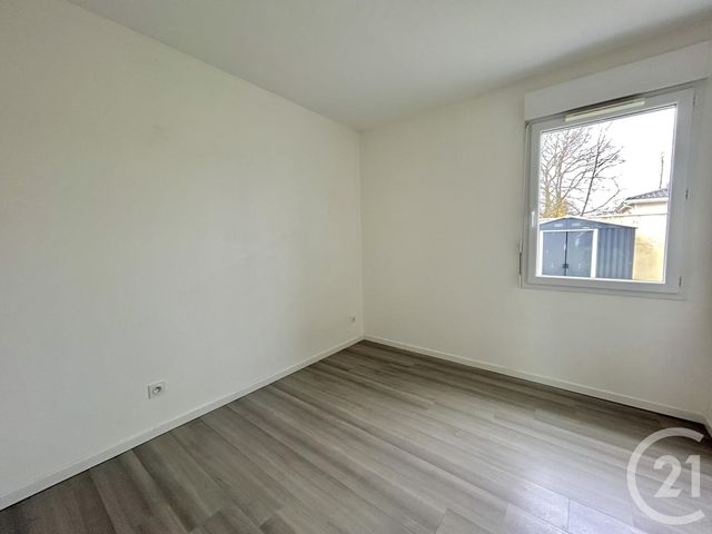 Maison &agrave; louer - 4 pi&egrave;ces - 96,68 m2 - St Laurent Medoc - 33 - AQUITAINE