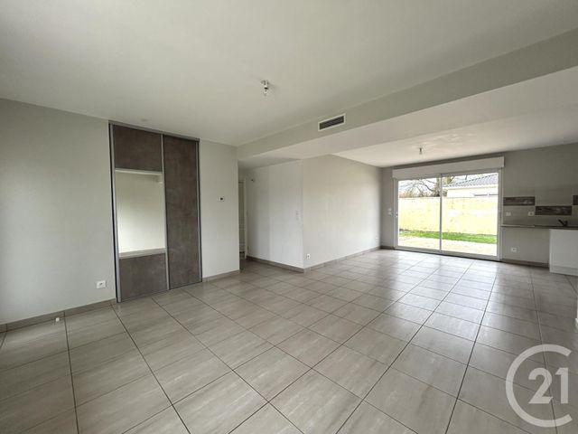 Maison &agrave; louer - 4 pi&egrave;ces - 96,68 m2 - St Laurent Medoc - 33 - AQUITAINE