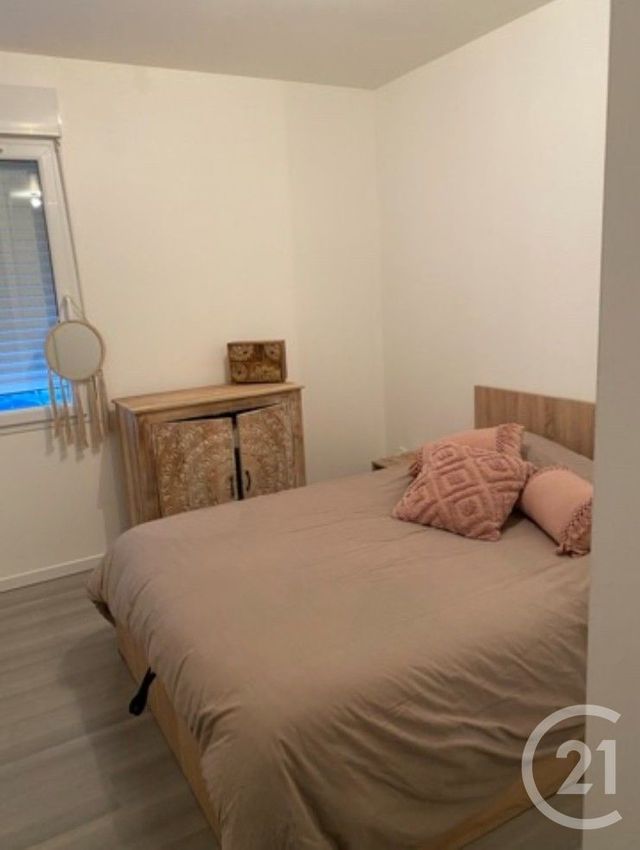 Maison &agrave; louer - 4 pi&egrave;ces - 96,68 m2 - St Laurent Medoc - 33 - AQUITAINE