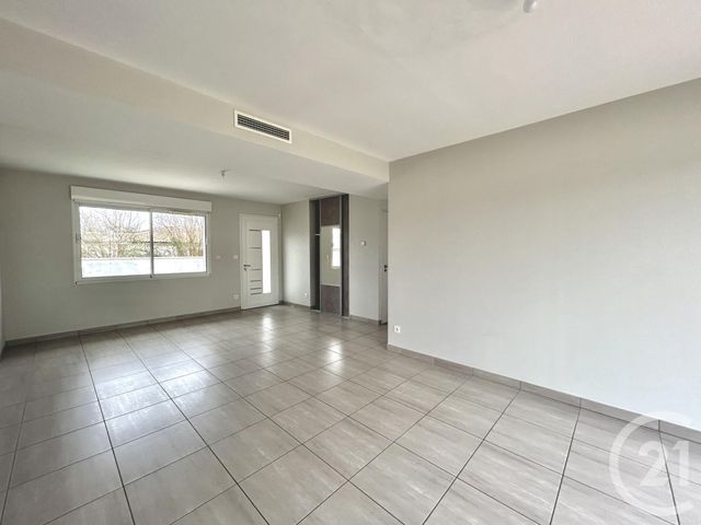 Maison &agrave; louer - 4 pi&egrave;ces - 96,68 m2 - St Laurent Medoc - 33 - AQUITAINE